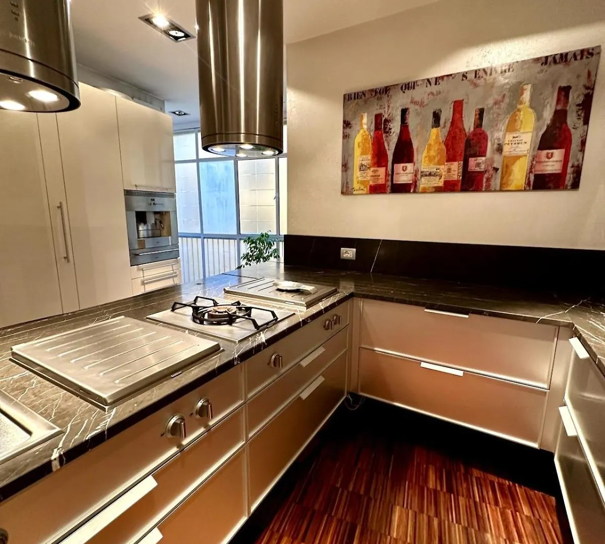 Refined Apartment 19 Rome
